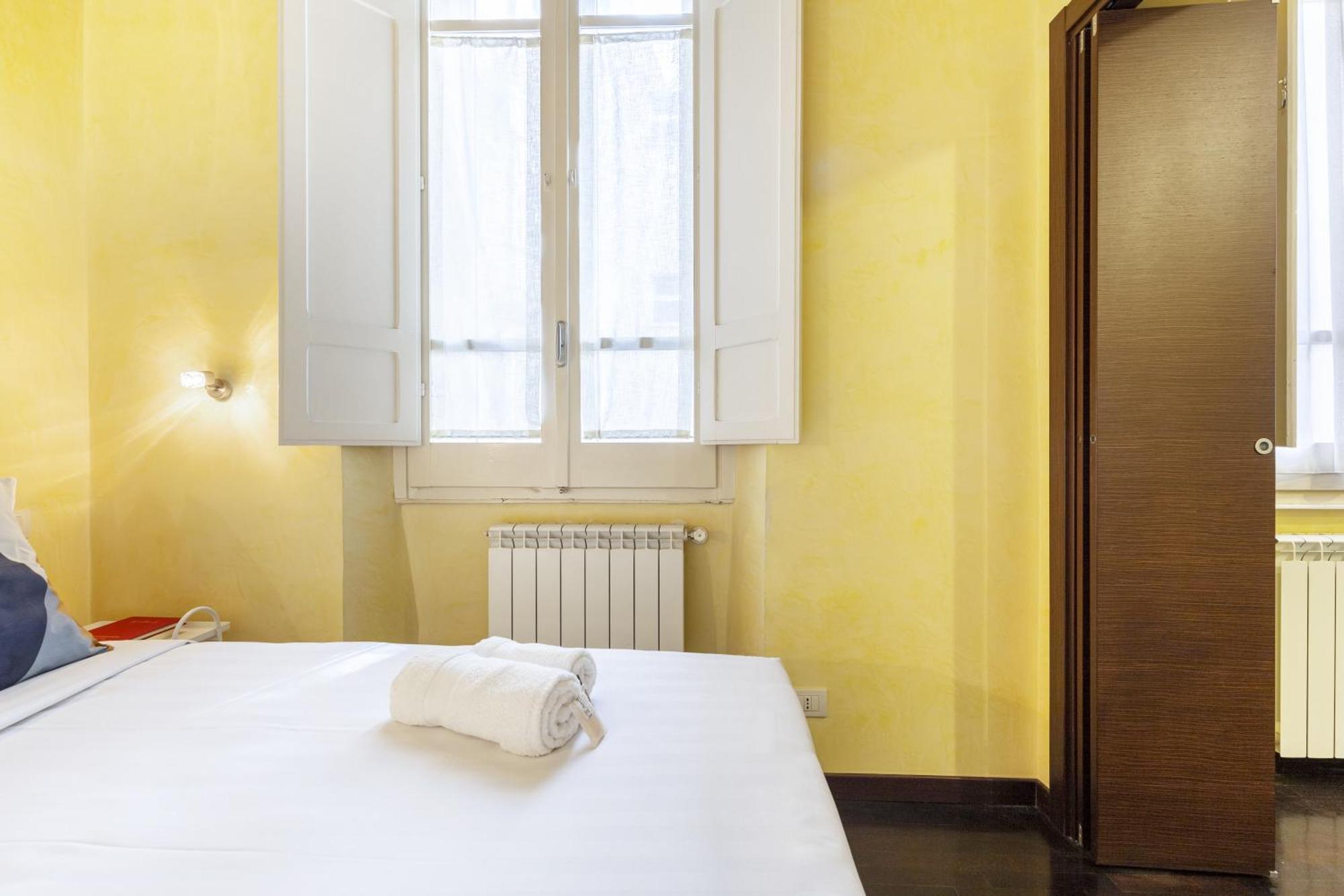 Hostly-urban Oasis Turati-few Steps From Colosseum Apartment Rom